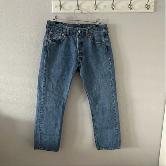 Levi's 501 Straight Leg Jeans 33Wx30L - Picture 2 of 8